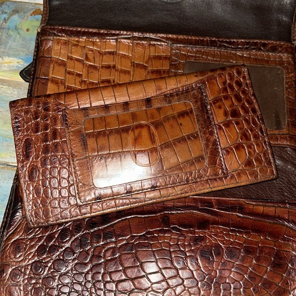 Brahmin Vintage Trifold Wallet Clutch Cognac Brown Croc Embossed Leather - Picture 7 of 11